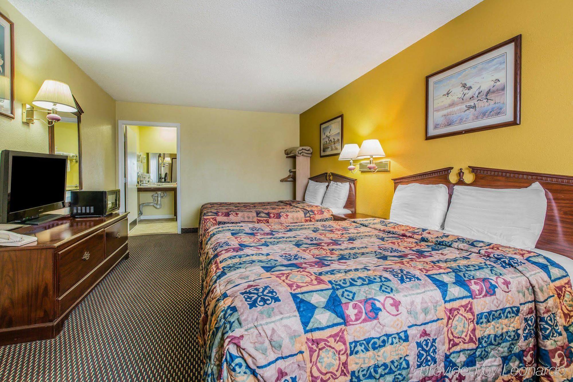 Westward Inn Crescent City Bagian luar foto